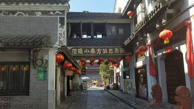 洁雅小南方俏巴鱼馆(汴河街店)