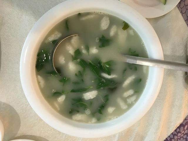 椿记烧鹅(建干路店)