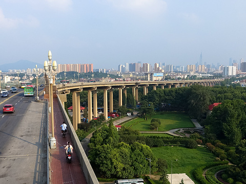 南京长江大桥旅游景点图片