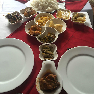 Lucky Fort Restaurant旅游景点攻略图
