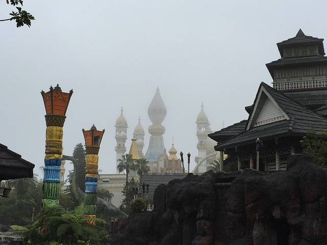 六福村主题游乐园