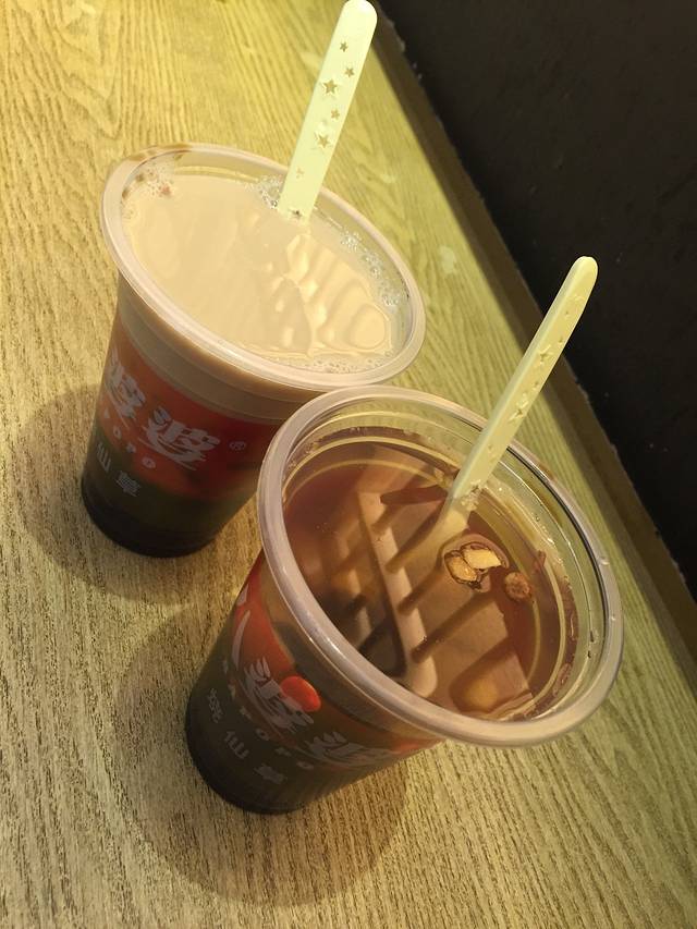 八婆婆烧仙草(加州商业广场店)