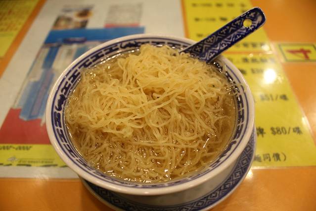 麦奀云吞面世家(白加士街)