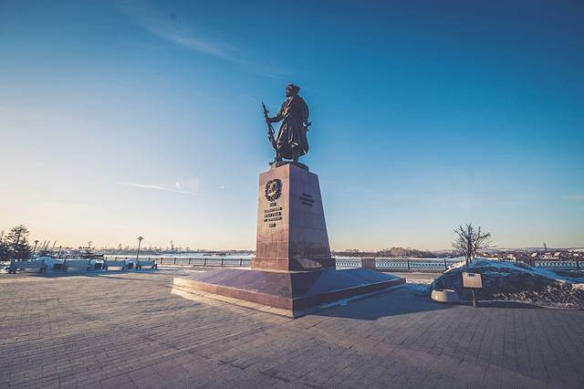 伊尔库茨克英雄纪念碑