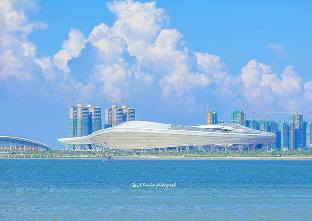 湛江奥林匹克休育中心