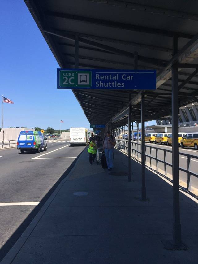 杜勒斯国际机场