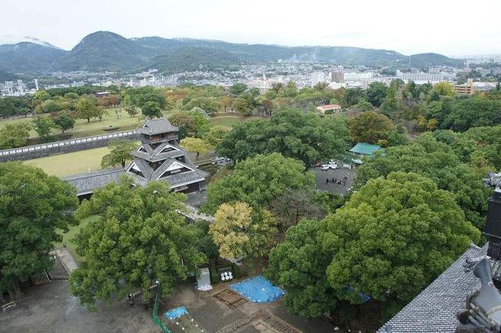 晚上建议去浅间温泉附近住宿 半个小时的车程 如果是秋季的 松明节 来此 一定要 松本城 评论 去哪儿攻略