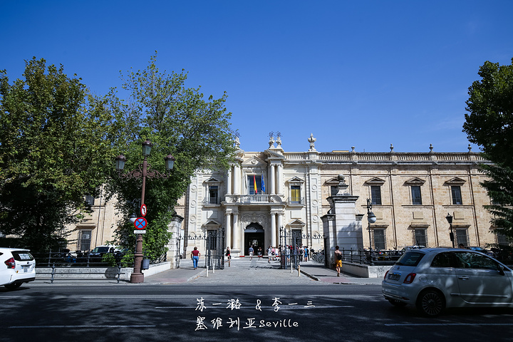 2017塞维利亚大学建于1551年,是一所有着五百