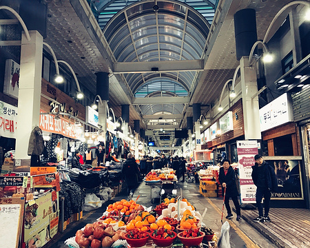 西归浦每天偶来市场旅游景点攻略图