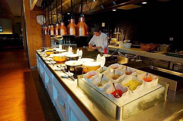 宁波文化广场朗豪酒店·佩雷丝西餐厅 The Place(中山东路店)