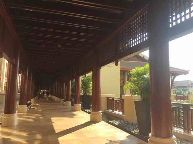 丽思卡尔顿酒店sandbar