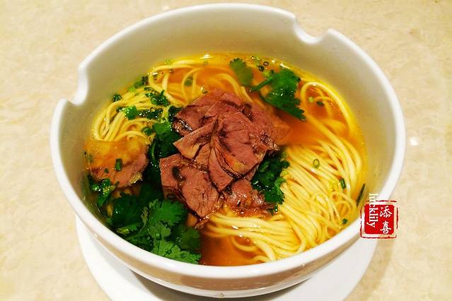 杭州尊蓝钱江豪华精选酒店