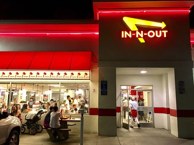 In-N-Out 汉堡
