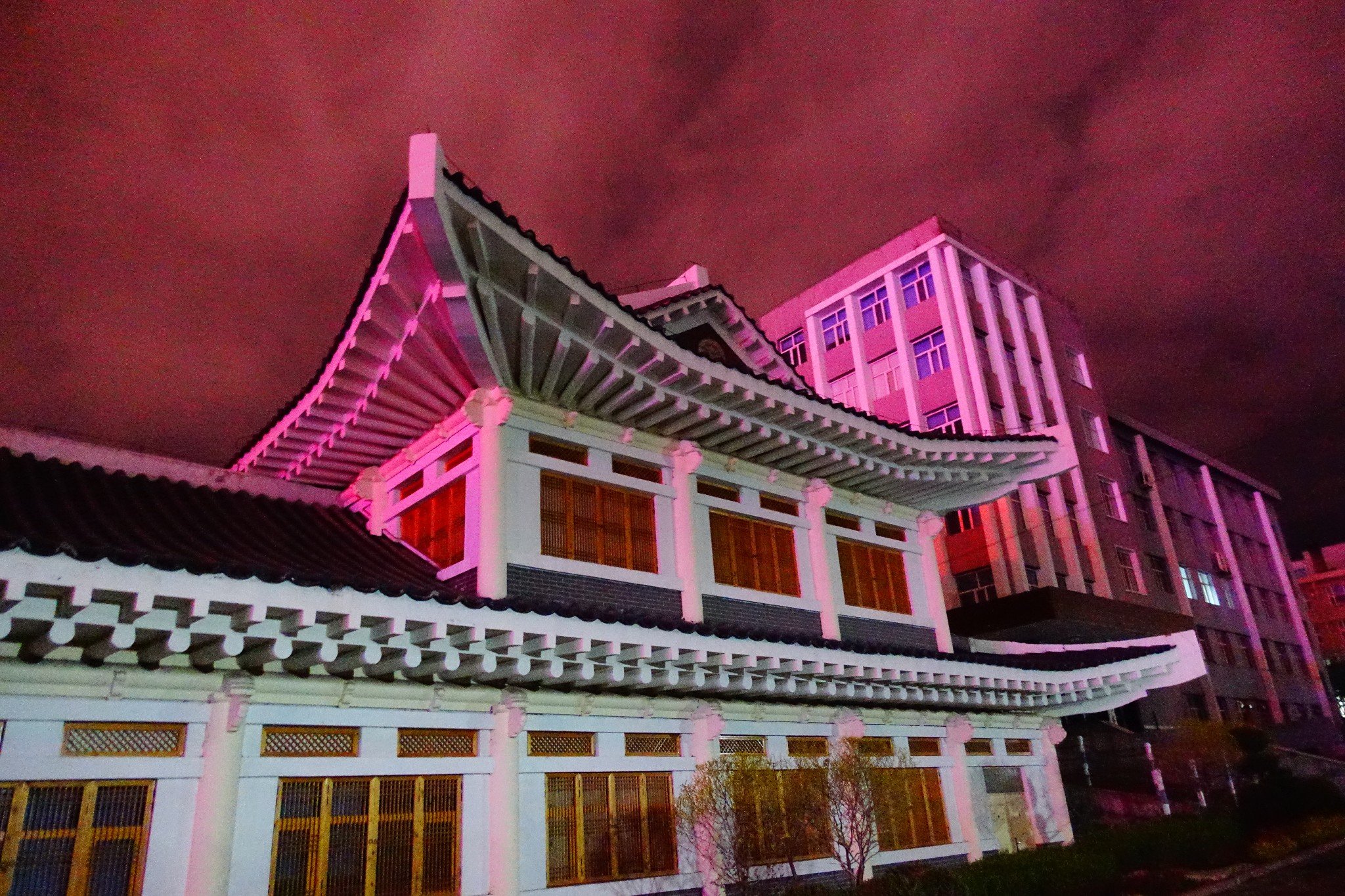 2023延边大学游玩攻略,来到延大门口看到好多和我们.【去哪儿攻略】