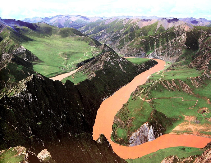 通天河第一拐弯群——"蛇曲"图片