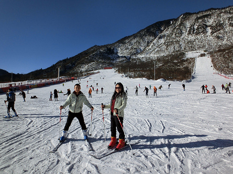 映雪广场旅游景点图片