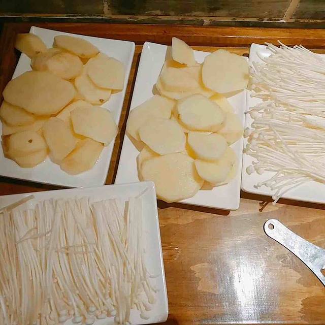 重庆小龙坎老火锅(双林店)