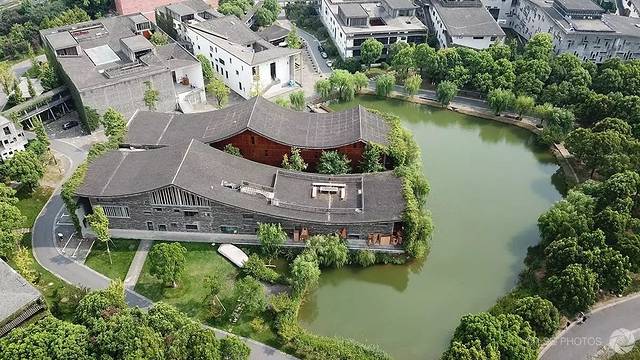 中国美术学院(南山校区)