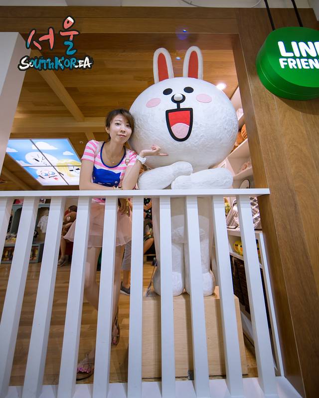 LINE friends store