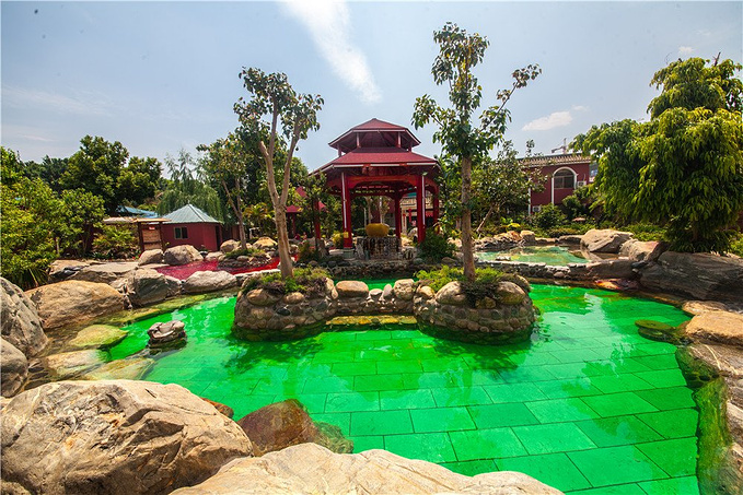 弥勒一日游遇见天池都