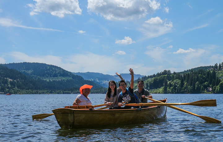 滴滴湖之划船pk!