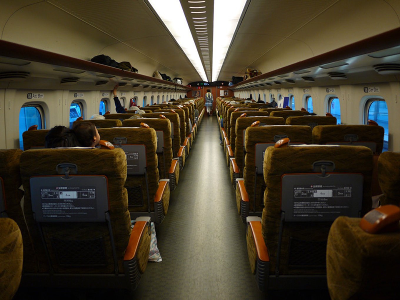 车头非常像中国的crh380a