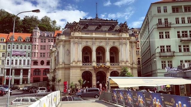 卡罗维发利市场温泉回廊