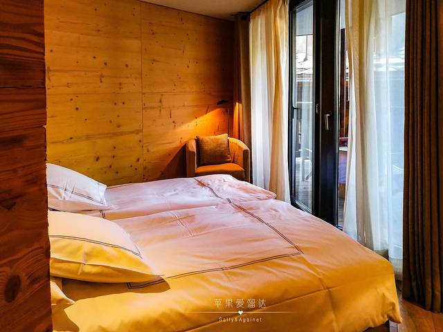 采尔马特火车站