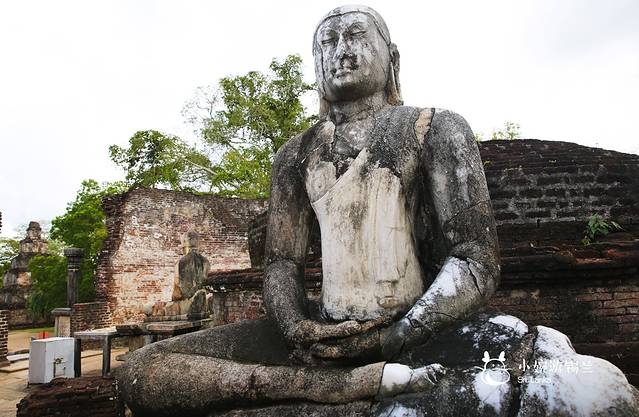波隆纳鲁沃古城皇家宫殿