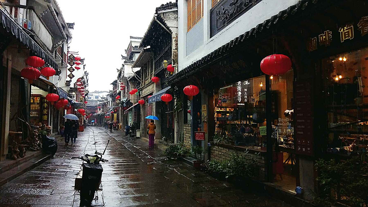 黄山饰品店：历史的风情与现代的韵律交织的魅力