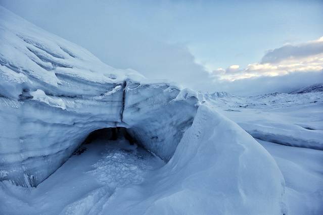 马塔努斯卡冰川