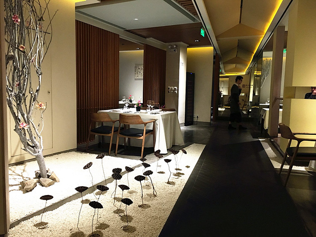 两杯饮料忘记了具体的名字了,但都非常好喝,建