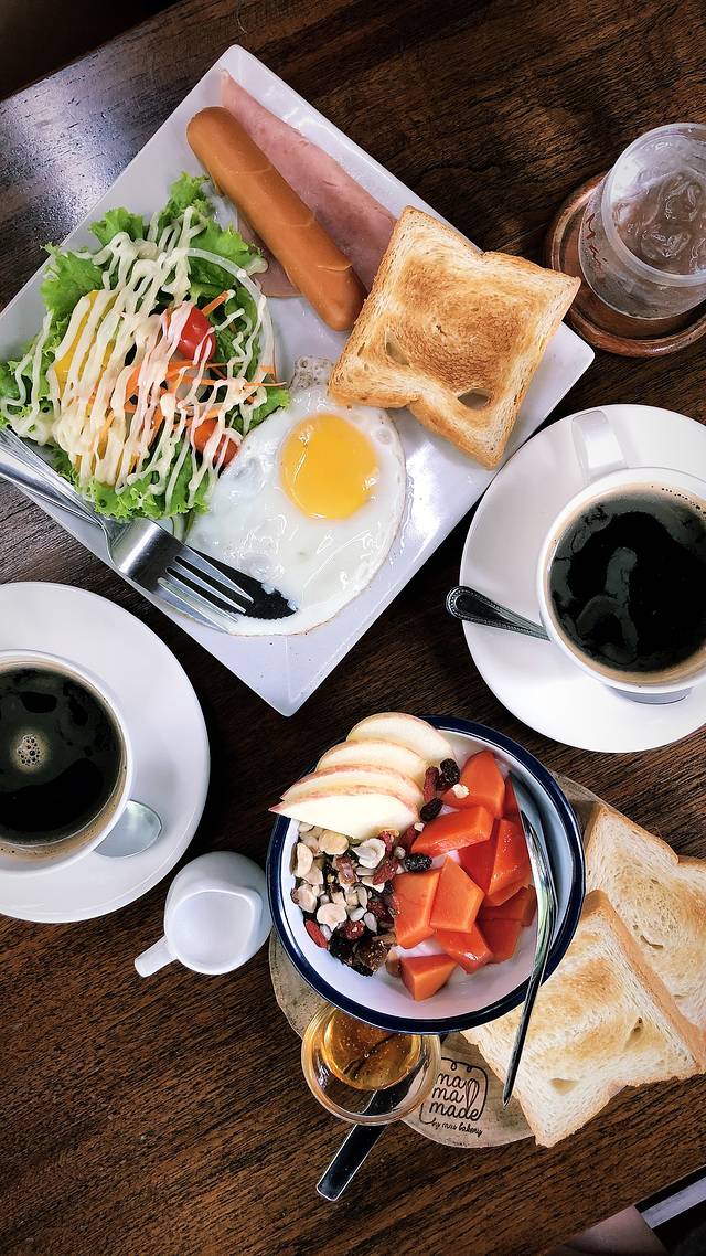 Mai Bakery In Garden