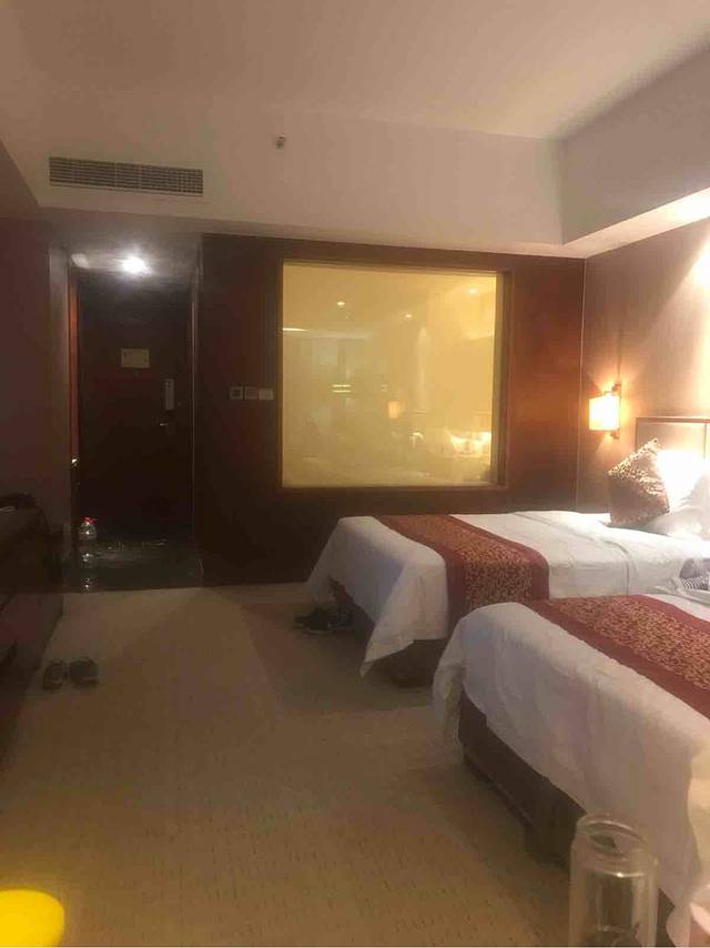 蓝海国际大饭店餐厅