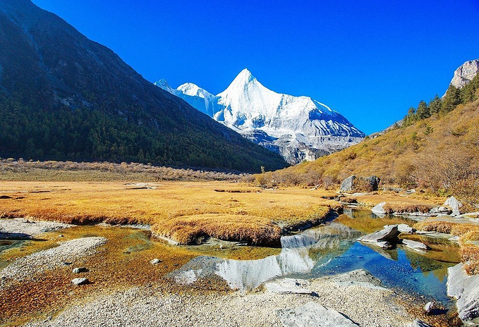 夏季清凉不挤人群,细数国内比热门景点更值得去的10个地方,眼前无扰