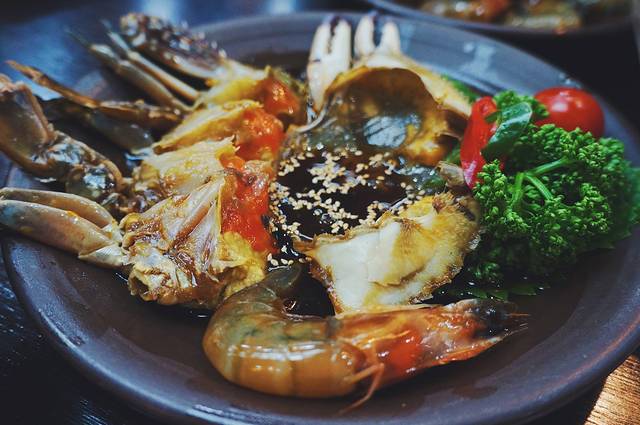 咸草酱螃蟹餐厅