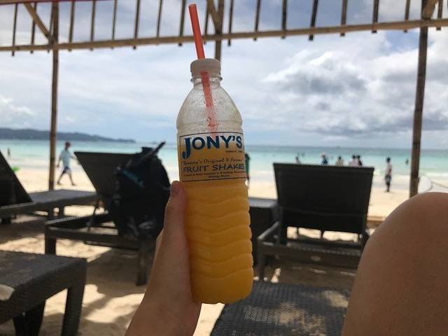 Jonah's Fruit Shake & Snack Bar