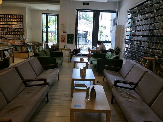 猫的天空之城概念书店