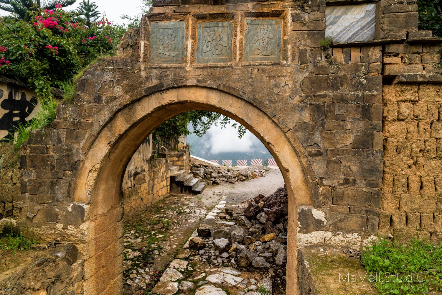 2019霁虹桥遗址游玩攻略,民间传说,"觉路遥远"是康.【去哪儿攻略】