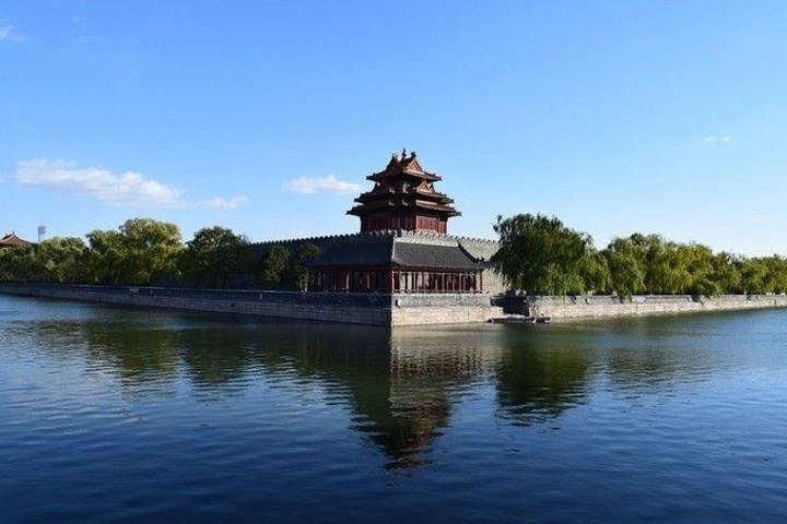 次注意到这个角楼应该是在电视剧《京华烟云》