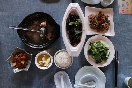 茶油香闽南菜·花园餐厅(前埔店)