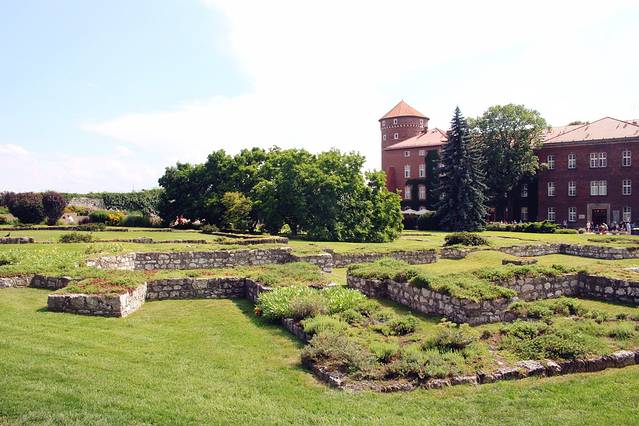 瓦维尔皇家城堡