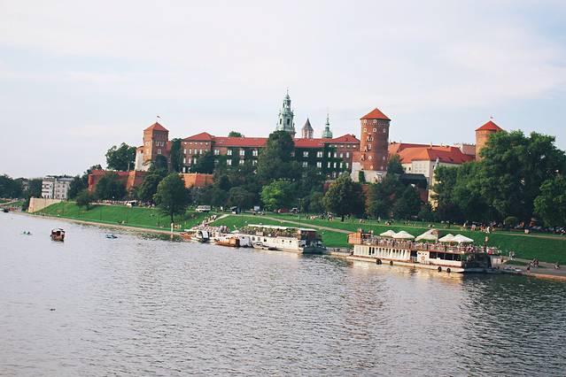 瓦维尔皇家城堡