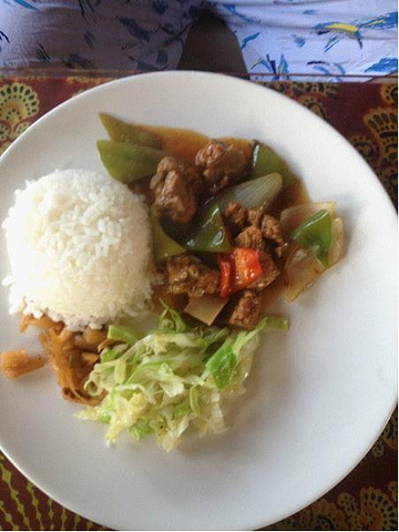 2017中午在香山咖啡馆吃的饭简直坑爹啊,是在