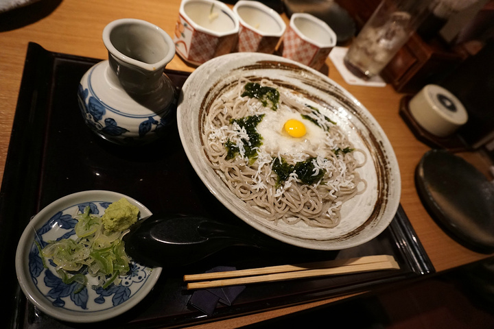 选择吃一碗荞麦面也许并不是一碗阳春面中提到的北海亭面馆但还是希望