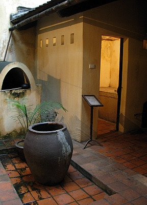 87号马云路古楼