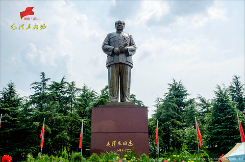 毛泽东铜像