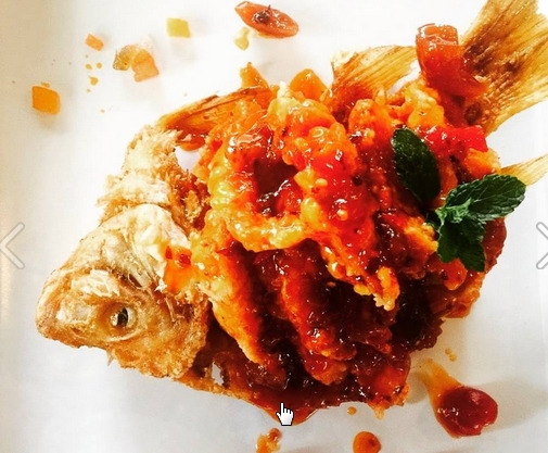 娜希占卜泰式创意料理餐厅