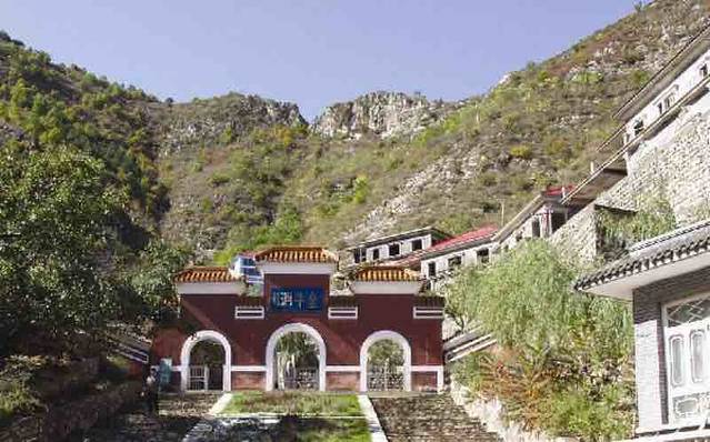 金牛洞旅游度假村