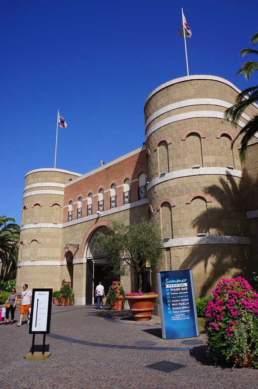 卡斯特罗马诺名品奥特莱斯